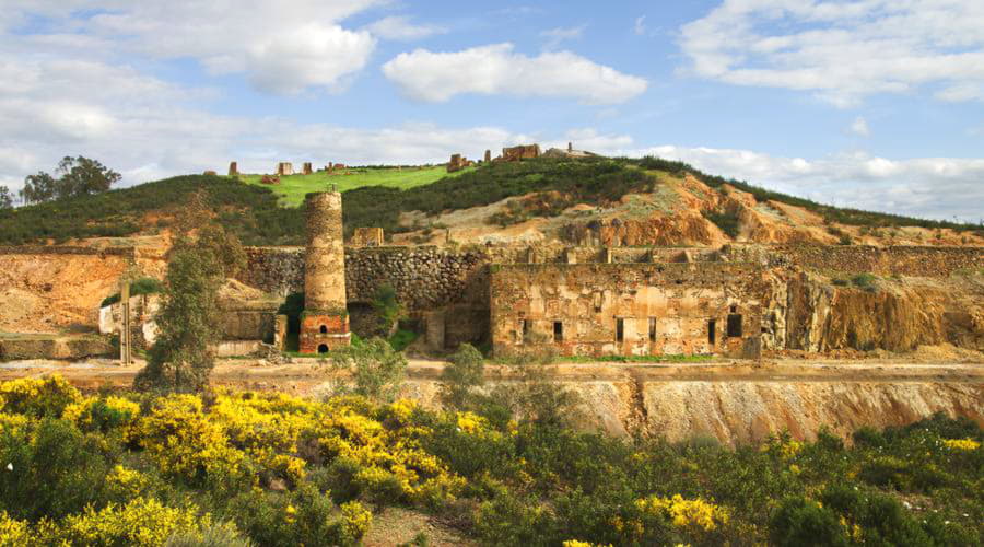 Nuestros servicios de alquiler de coches ofrecen una diversa selección de vehículos en São Domingos.
